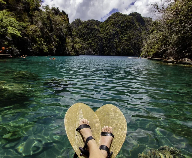 Kayangan Lake