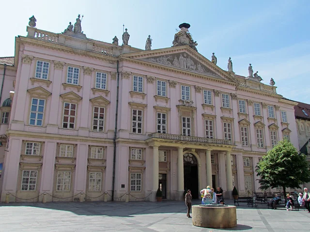 Primate's Palace (Primaciálny Palác)