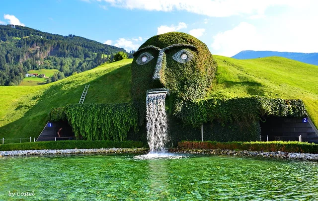 Swarovski Crystal Worlds (Swarovski Kristallwelten)
