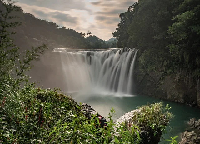 Shifen Waterfall