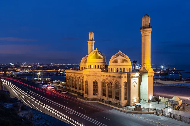 Bibi-Heybat Mosque (Bibiheybet Mescidi)