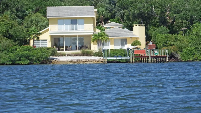 The Red House