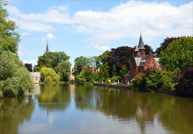 Minnewater Park (Lake of Love)