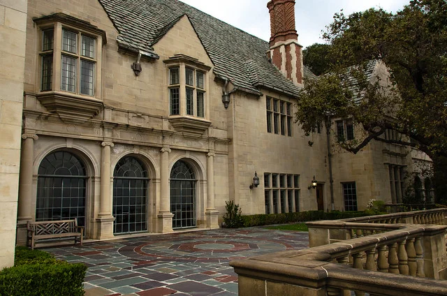 Greystone Mansion and Park