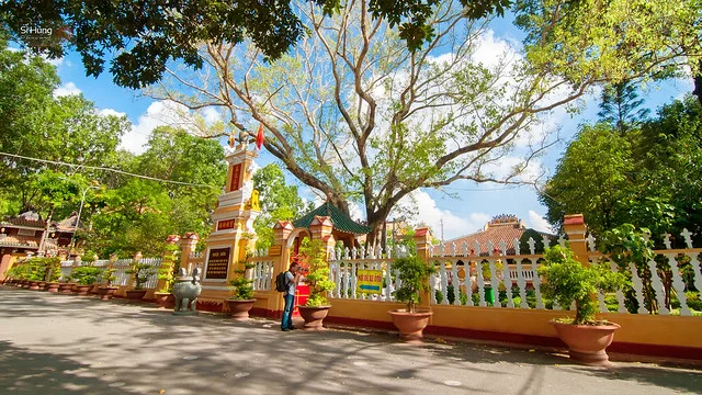 Giac Lam Pagoda (Chua Giac Lam)