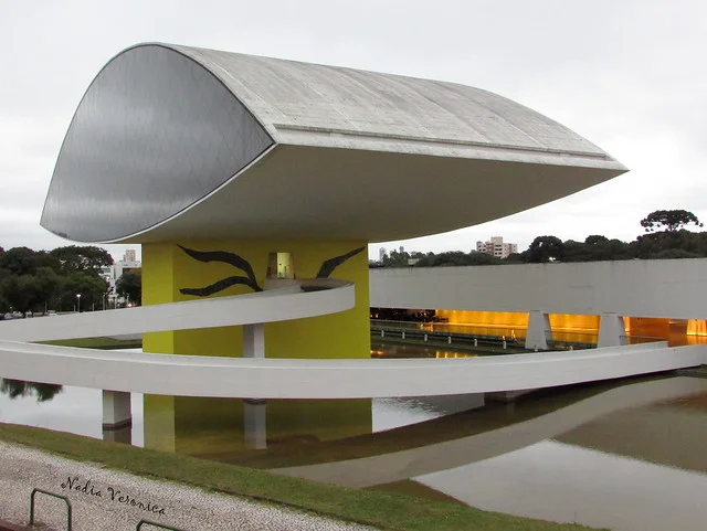 Oscar Niemeyer Museum (Museu Oscar Niemeyer)
