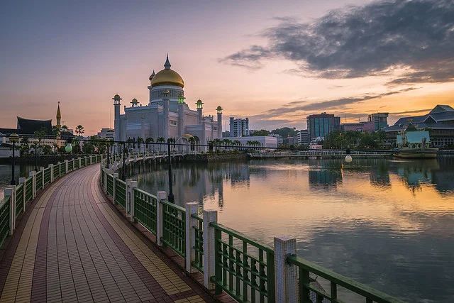 Sultan Omar Ali Saifuddin Mosque