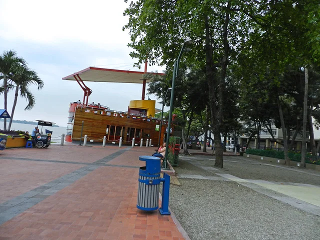 Malecon 2000