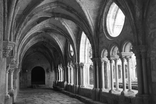 Fontfroide Abbey (Abbaye de Fontfroide)