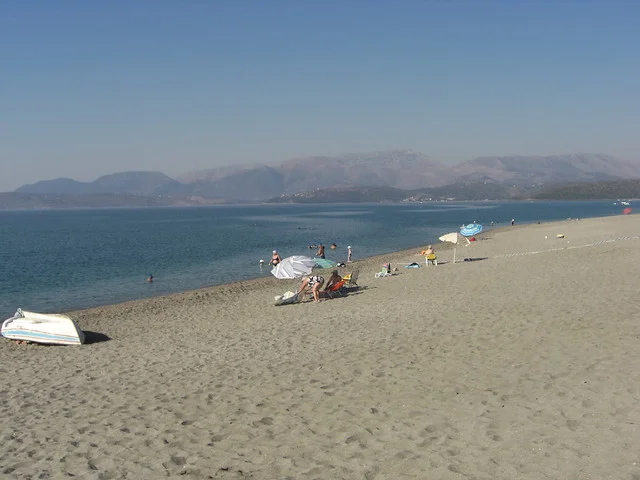 Mavrovouni Beach