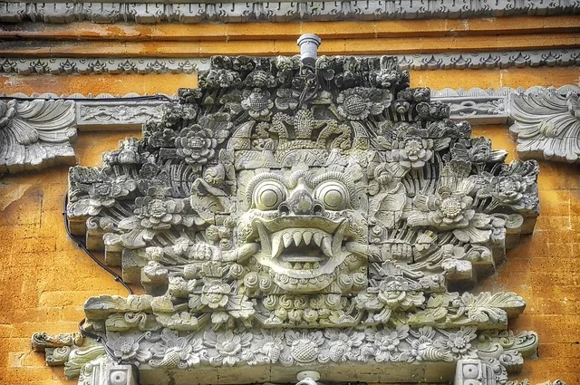 Saraswati Temple (Pura Taman Saraswati)