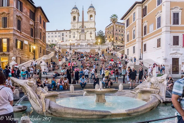 Barcaccia Fountain (Fontana della Barcaccia)