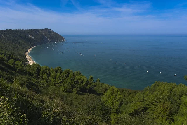 Mezzavalle Beach (Spiaggia Mezzavalle)