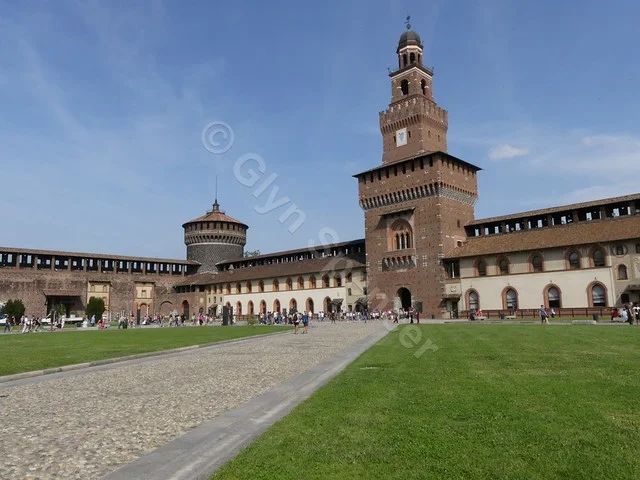Sforza Castle (Castello Sforzesco)