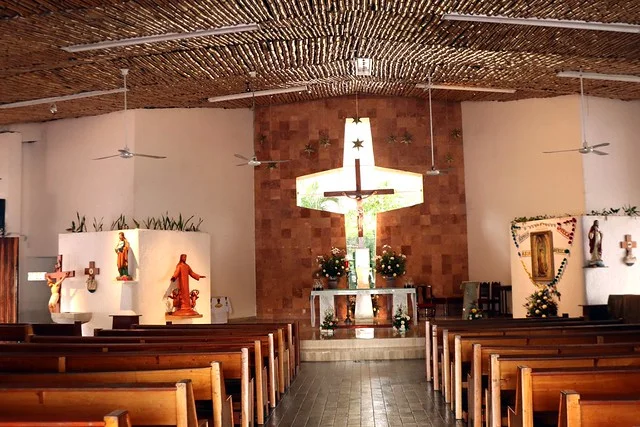 Cancun Christ the King Church (Iglesia de Cristo Rey)