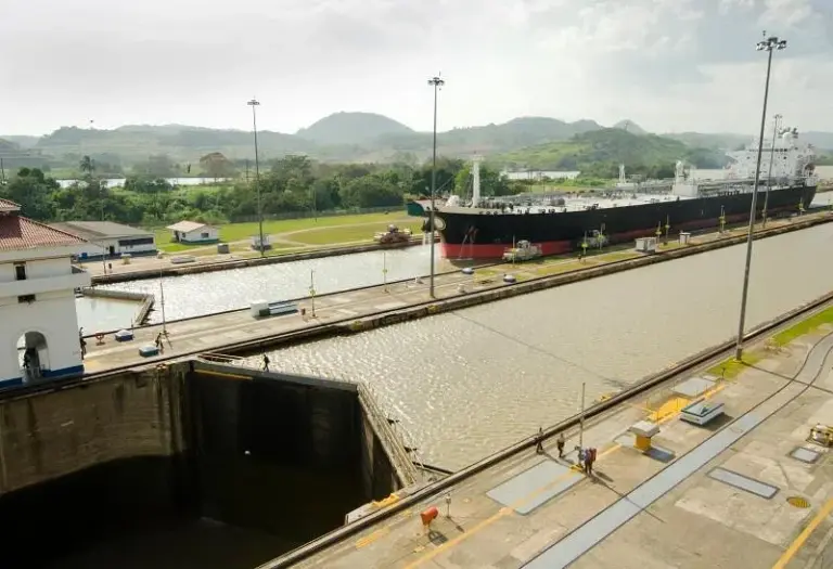 Miraflores Locks