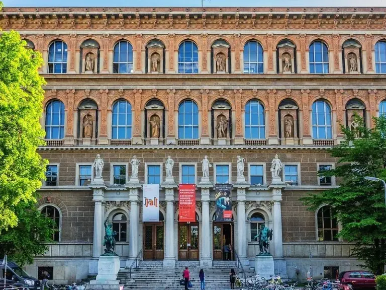 Academy of Fine Arts Vienna (Akademie der Bildende Künste Wien)