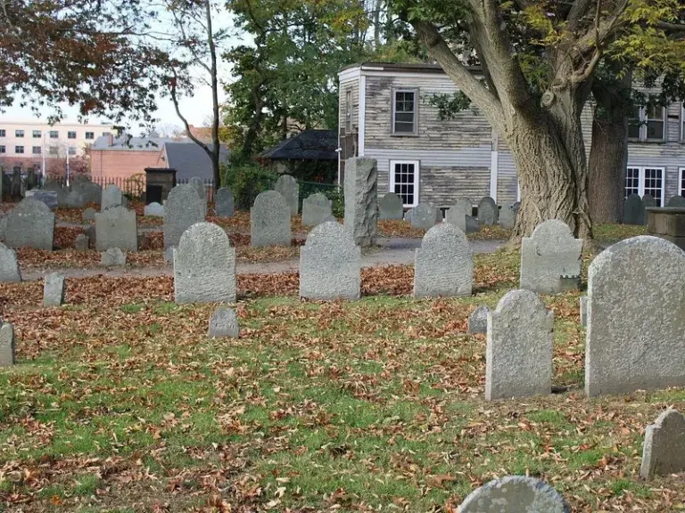 Old Burying Point (Charter Street Cemetery)