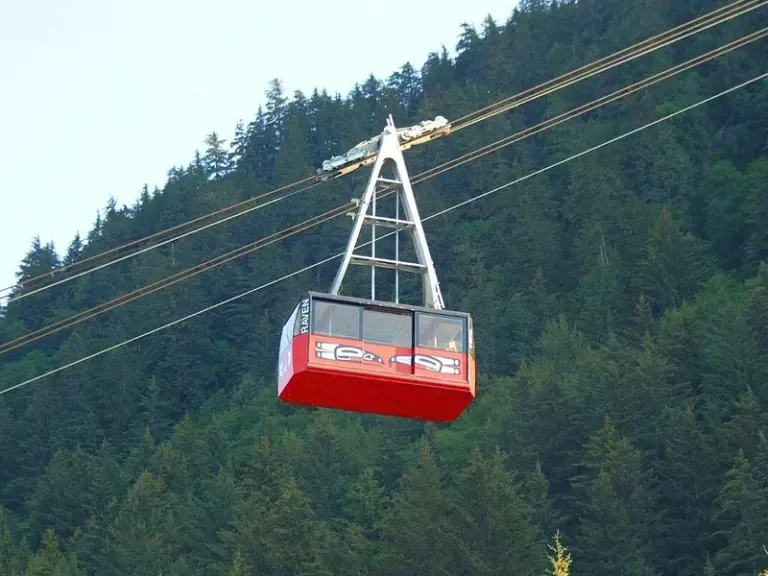 Mt. Roberts Tramway (Goldbelt Tram)