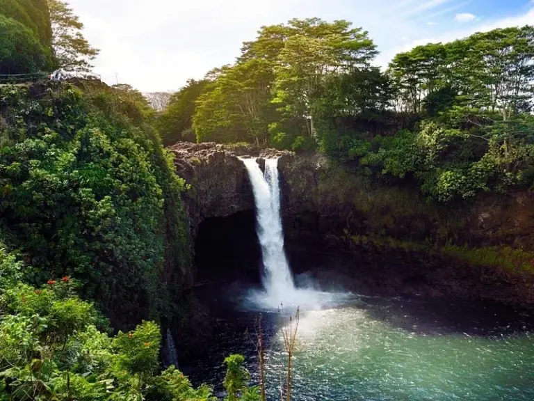 Rainbow Falls