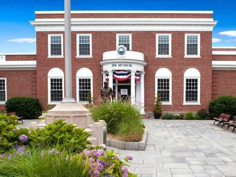 John F. Kennedy Hyannis Museum