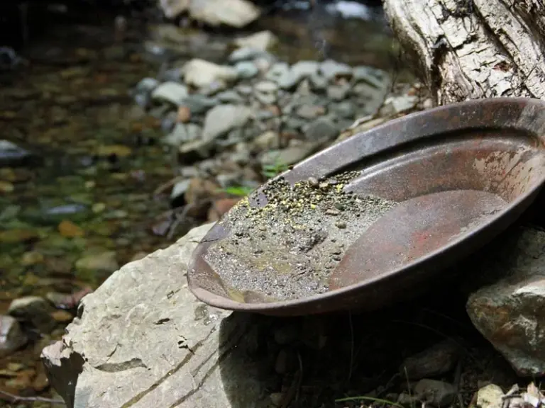 Liarsville Gold Rush Trail Camp