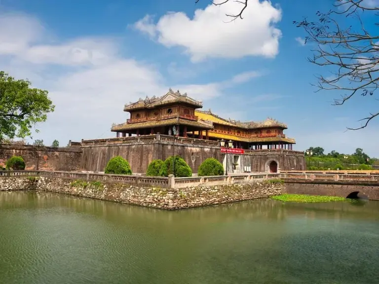 Hue Citadel (Dai Noi)