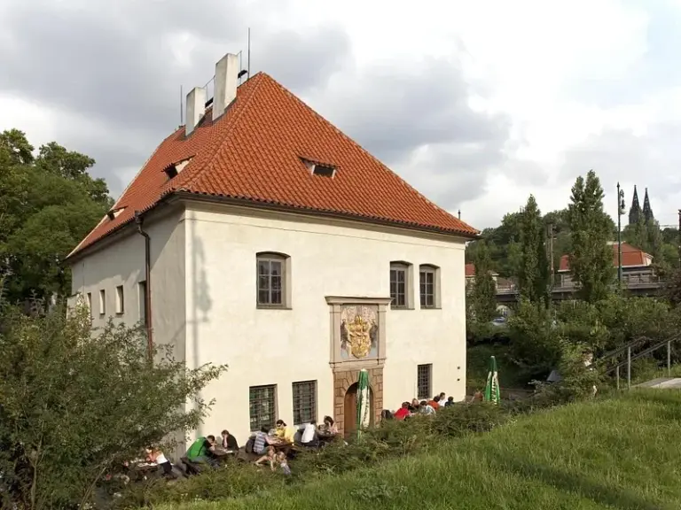 Podskali Custom House at Výton (Podskalská Celnice na Výtoni)