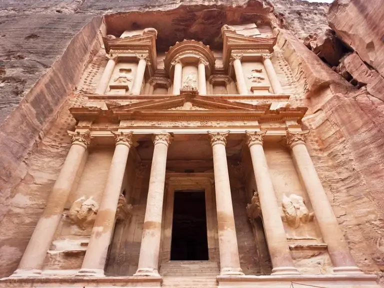 Treasury (al-Khazneh)