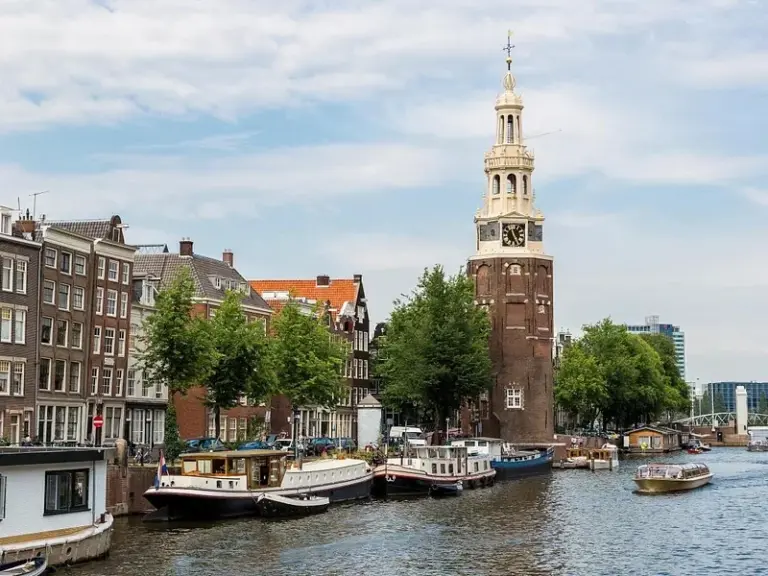 Mint Tower (Munttoren)