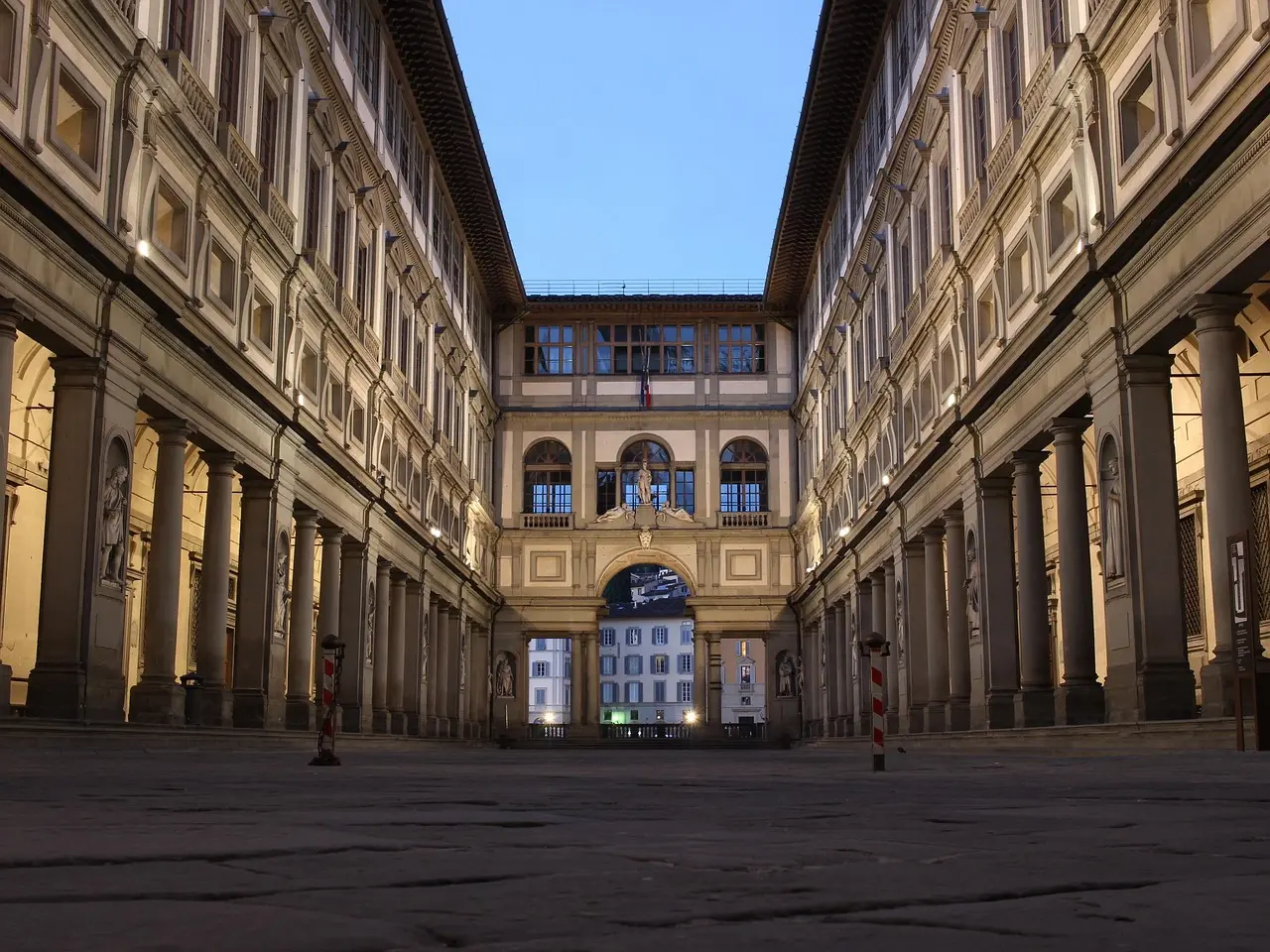 Long queue outside the Uffizi Gallery in Florence on a sunny day